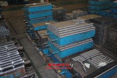 開瑞SQR5020XJH救護(hù)車用的奇瑞SQR472WF發(fā)動(dòng)機(jī)的配件及大修