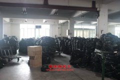 華山SX5160GPSGP4綠化噴灑車用的玉柴YC4E140-42發(fā)動機的配件及維修