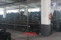 綠葉JYJ5107JGKD高空作業(yè)車用的康明斯ISF3.8s4154發(fā)動機的配件及維修