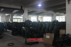 福田BJ5037XXH-FC救險(xiǎn)車(chē)用的康明斯ISF2.8s4161P發(fā)動(dòng)機(jī)的配件及大修