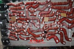 龍馬LM5810PX廂式低速貨車用的云內(nèi)4100QB-2發(fā)動機的配件及保養(yǎng)