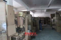 解放CA5161XXYP9K2L4A70E4翼開啟廂式運輸車用的一汽CA6SH-N1E4發(fā)動機的配件及維修