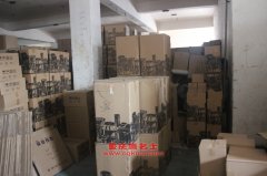 解放CA5160XXYP1K2L6T3A80-2篷式廂式運(yùn)輸車用的一汽CA6DE2-22發(fā)動(dòng)機(jī)的配件及大修