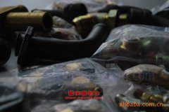 世環(huán)HHJ5150ZLJ自卸式垃圾車用的康明斯EQB180-20發(fā)動機的配件及修理